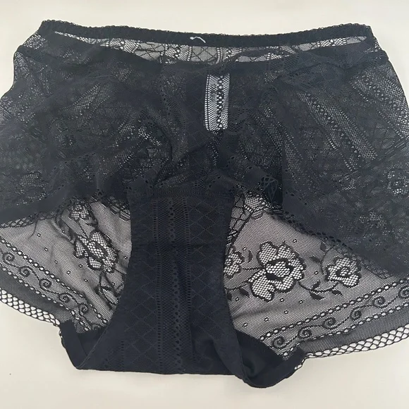 Designer Panties - Picture 5 of 10